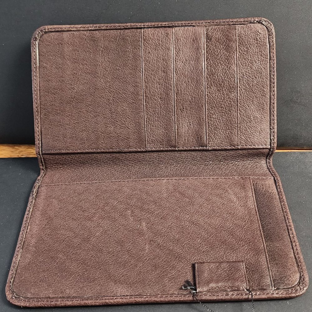 Leather checkbook cover - Picture 2 of 3